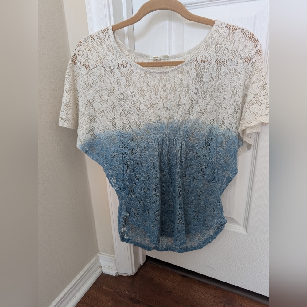Threads 4 Thought Asymmetrical Dolman Sleeve Blouse White and Blue